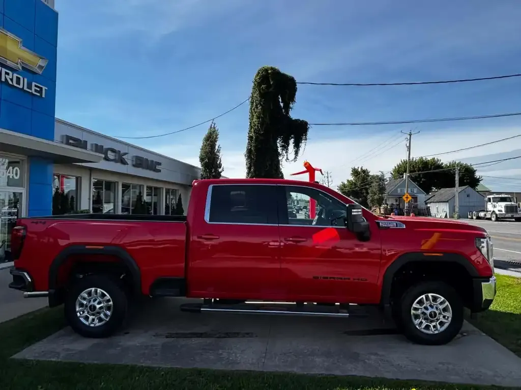 GMC Sierra 2500Hd 2026 photo 3