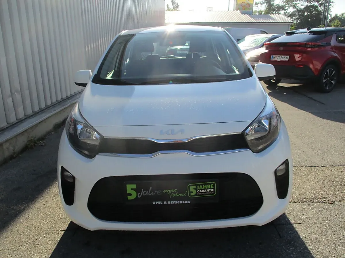 Kia Picanto 2023 photo 3