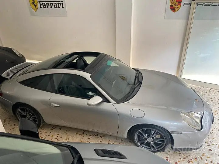 Porsche 911 2002 photo 3