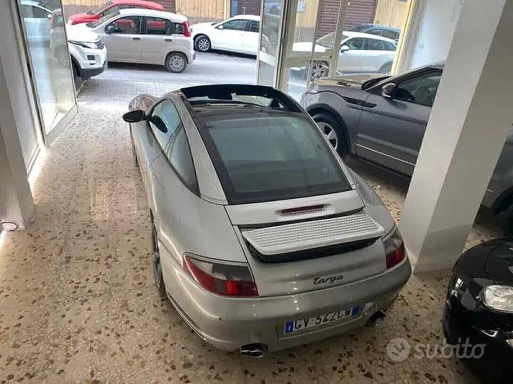 Porsche 911 2002 photo 4