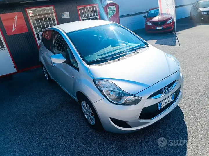 Hyundai Ix20 2012 photo 2