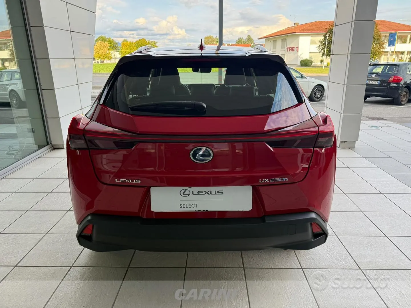 Lexus Ux 2019 photo 3