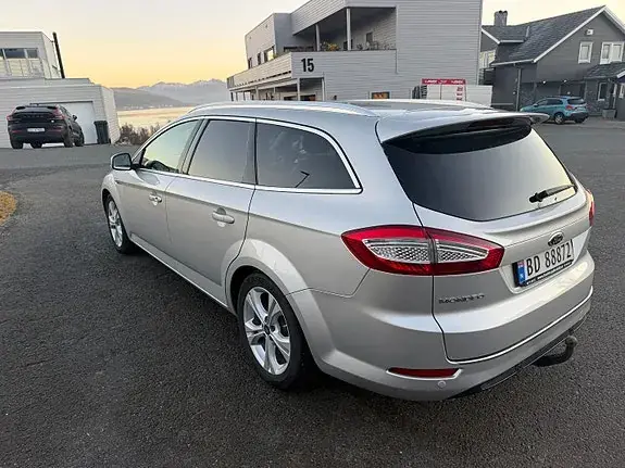 Ford Mondeo 2014 photo 5