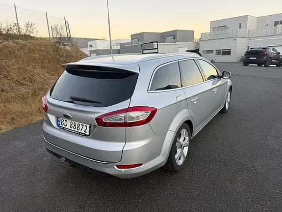 Ford Mondeo 2014 photo 3
