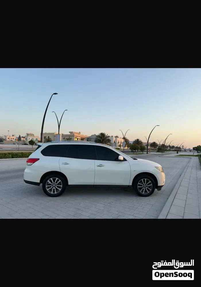 Nissan Pathfinder 2015 photo 4