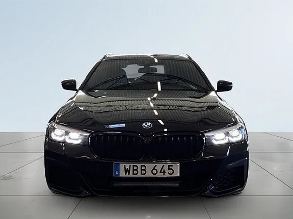 BMW 530E 2024 photo 2