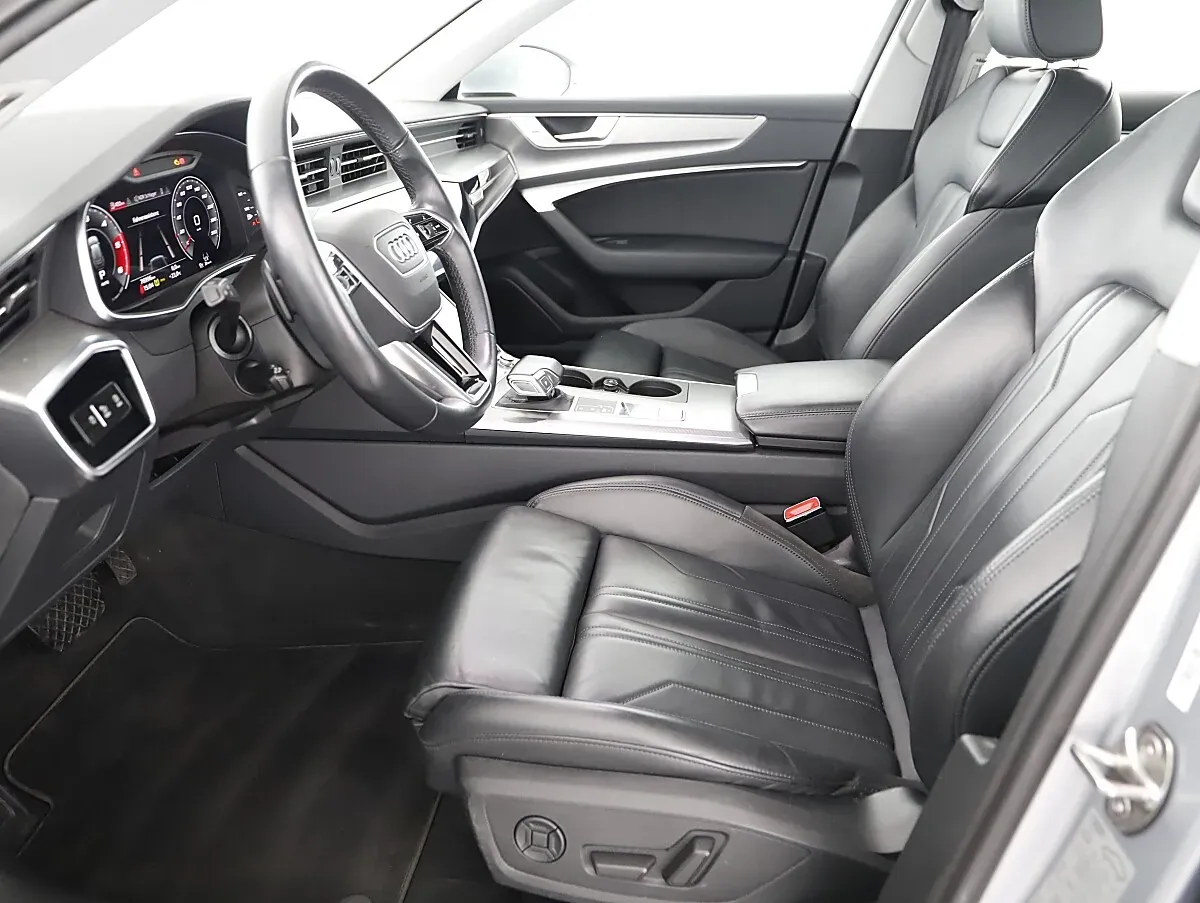Audi A6 Avant 2021 photo 2