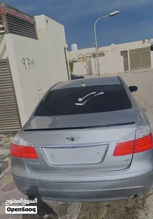 Genesis Sonata 2010 photo 4