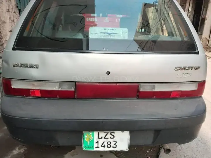 Suzuki Cultus