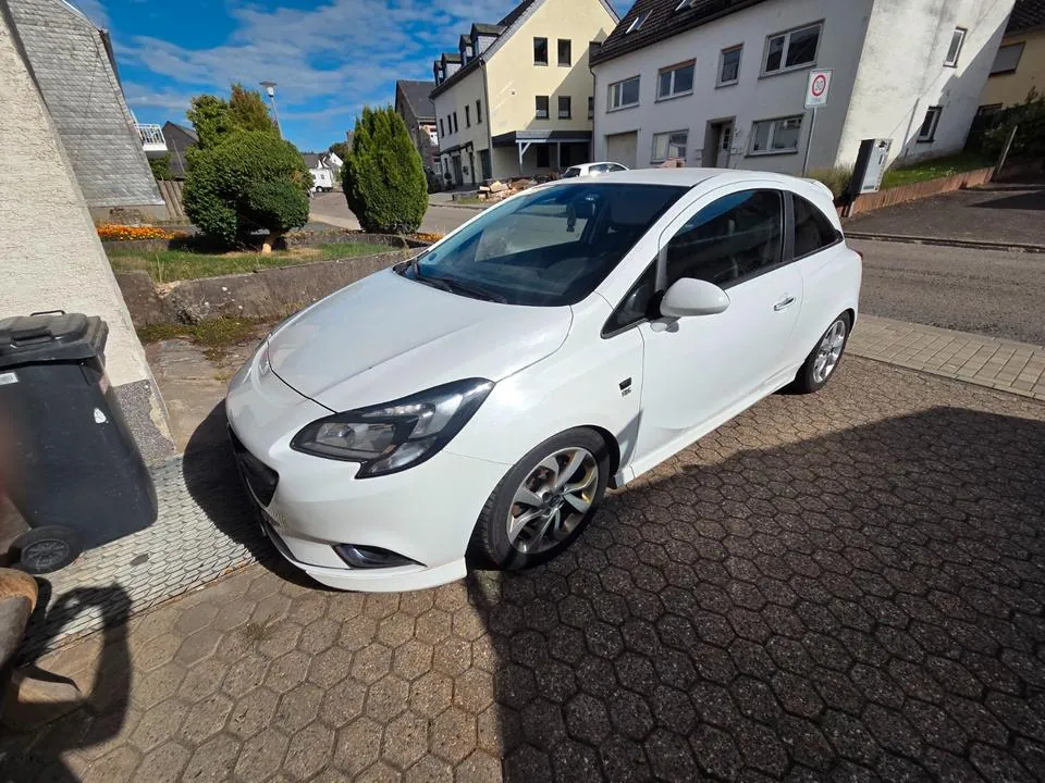 Opel Corsa E