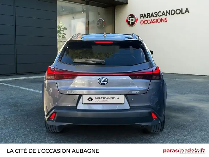 Lexus Ux 2019 photo 5