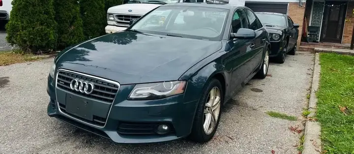 Audi A4 2010 photo 5
