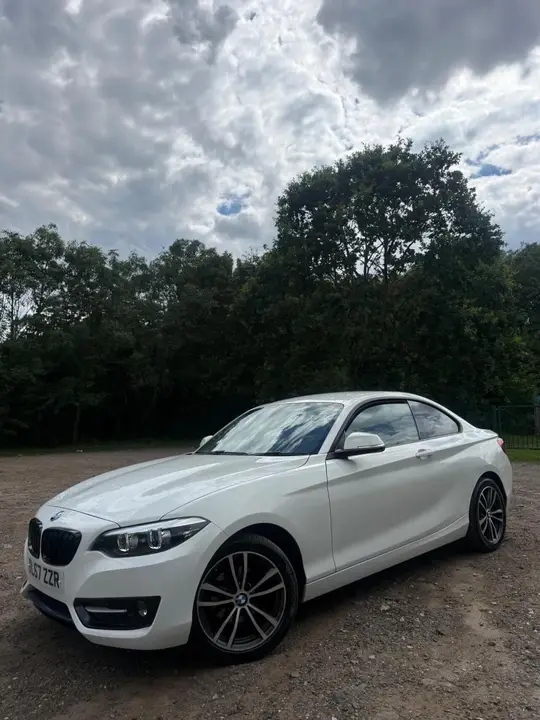 BMW 2 Series 2017 photo 2