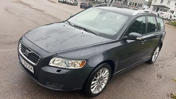 Volvo V50