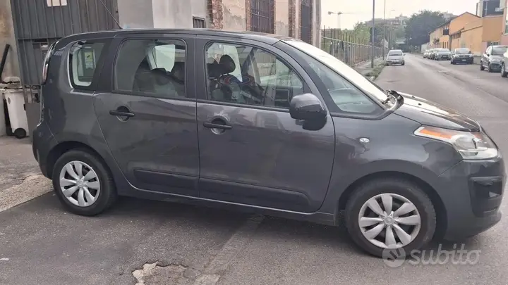 Citroen C3 Picasso 2016 photo 2