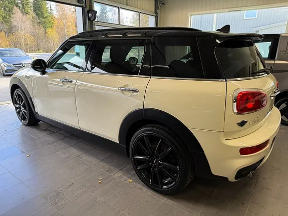 Mini Clubman Cooper 2018 photo 4