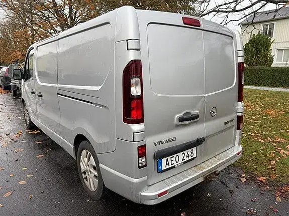 Opel Vivaro 2016 photo 4