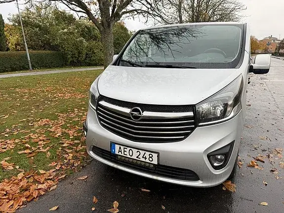 Opel Vivaro 2016 photo 5
