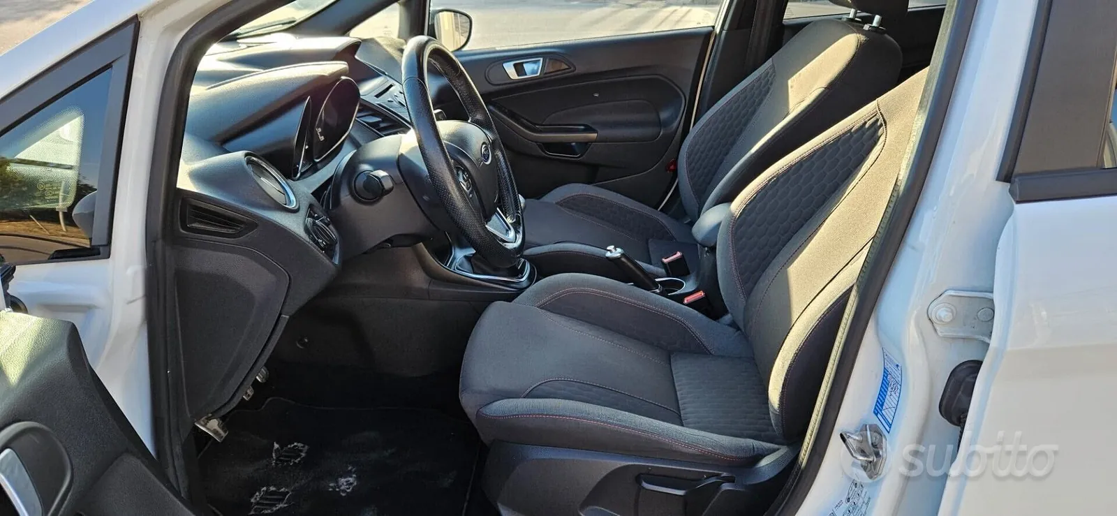 Ford Fiesta 2017 photo 5