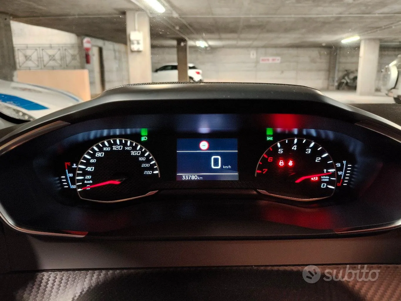 Peugeot 208 2022 photo 3