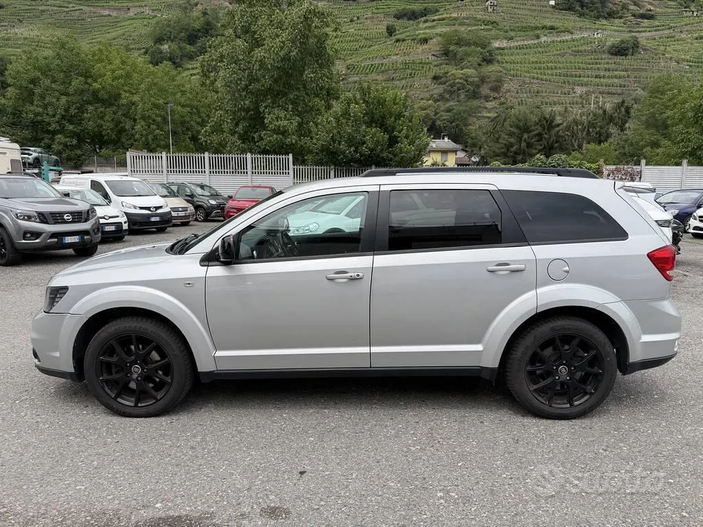 Fiat Freemont 2014 photo 2
