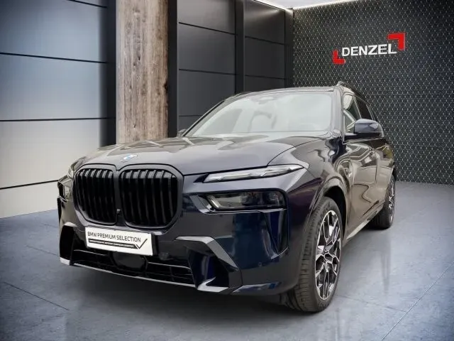 BMW X7 2025 photo 2
