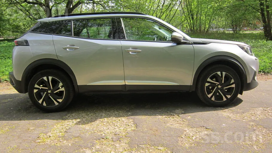 Peugeot 2008 2020 photo 4