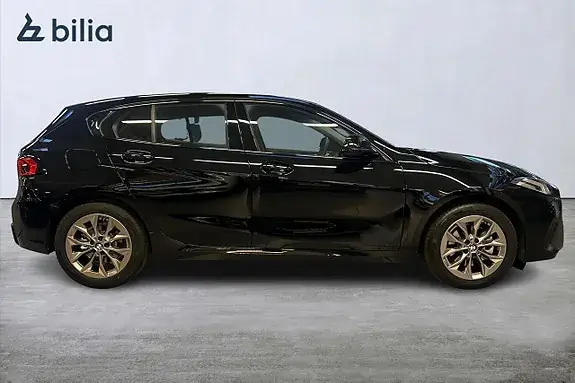 BMW 120 2026 photo 3