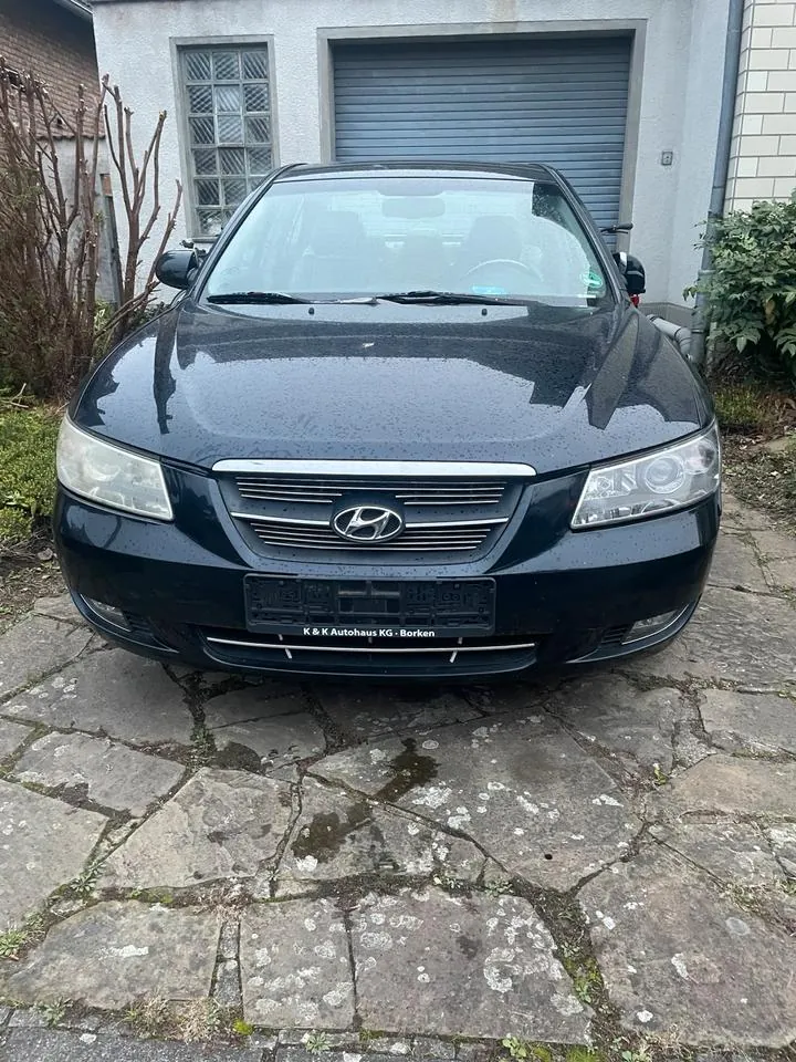 Hyundai Sonata