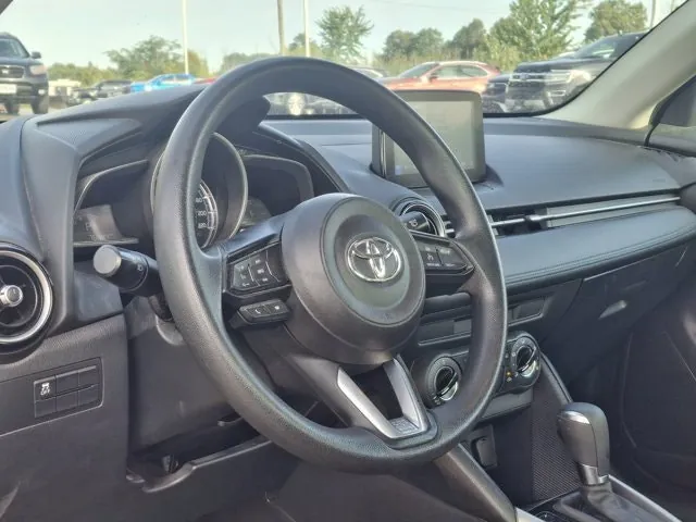 Toyota Yaris 2020 photo 2