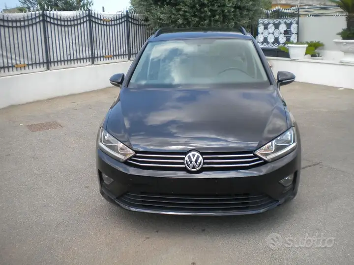 Volkswagen Golf 2018 photo 2