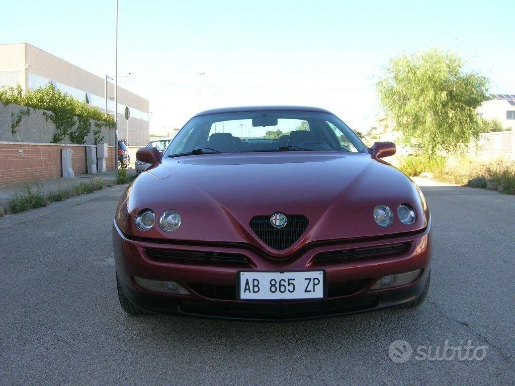Alfa Romeo Gtv 1995 photo 2