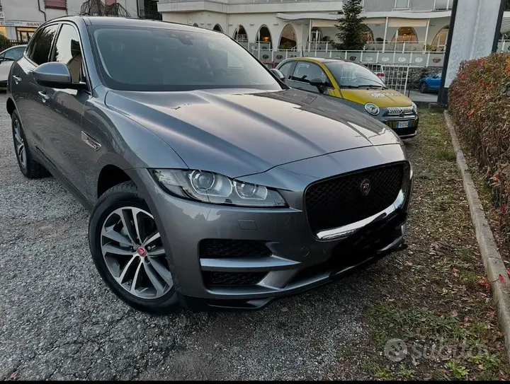 Jaguar F-Pace 2020 photo 2