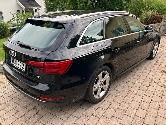 Audi A4 2016 photo 2