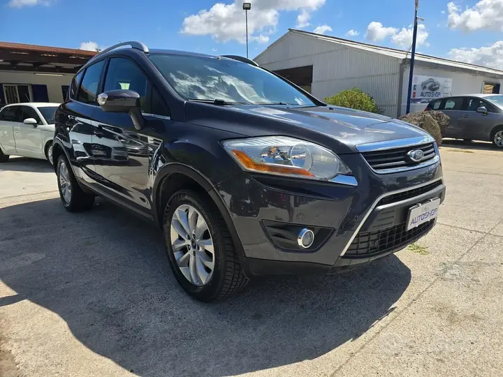Ford Kuga 2012 photo 3