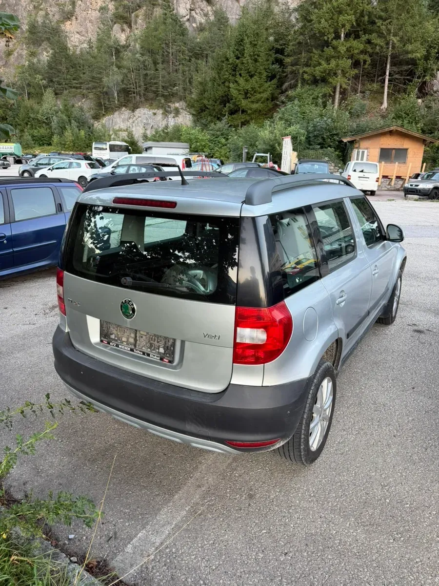 Skoda Yeti 2010 photo 3