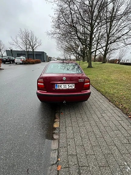 Skoda Octavia 1999 photo 3