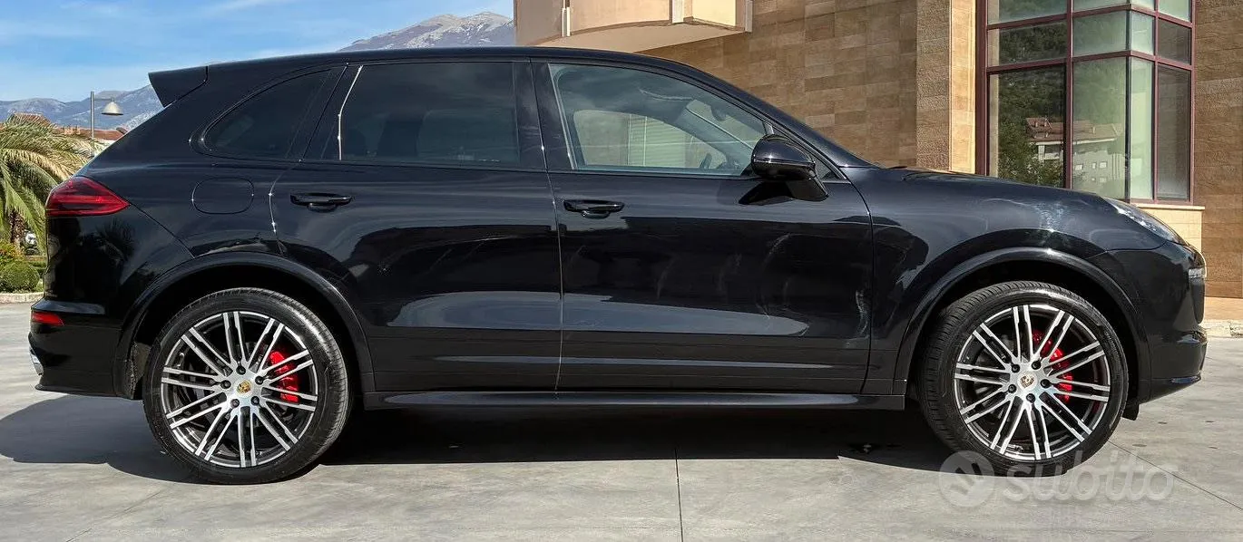 Porsche Cayenne 2016 photo 3