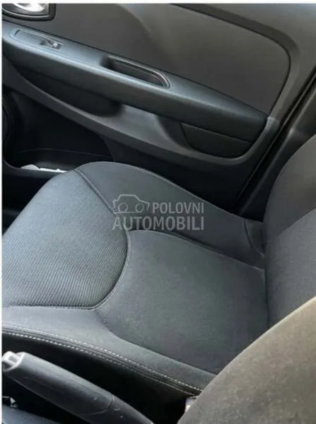 Renault Clio 2019 photo 2