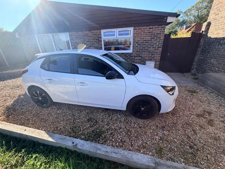 Vauxhall Corsa 2021 photo 3
