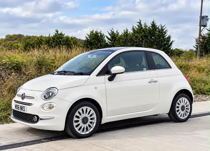 Fiat 500 Lounge 2016 photo 5