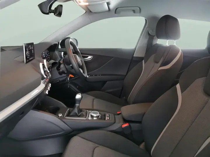 Audi Q2 2023 photo 4