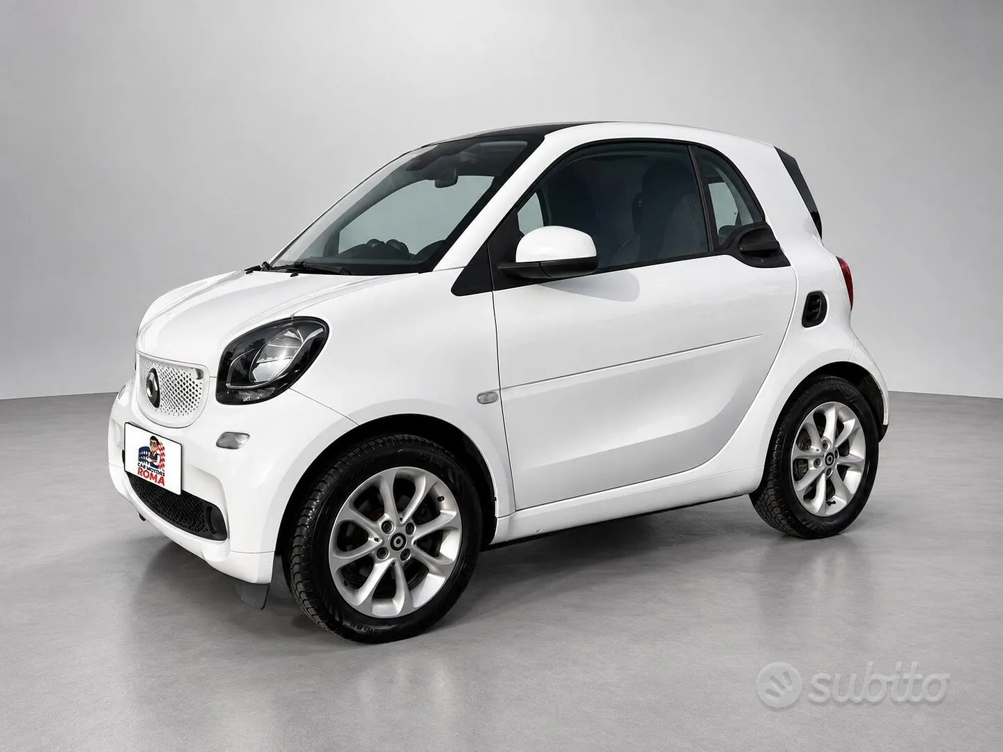 Smart Fortwo 2019 photo 2