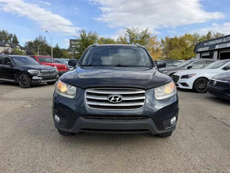 Hyundai Santa Fe 2012 photo 2
