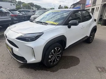 Toyota Yaris Cross 2024 photo 2