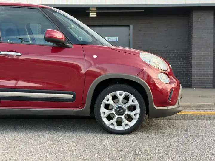Fiat 500L 2014 photo 3
