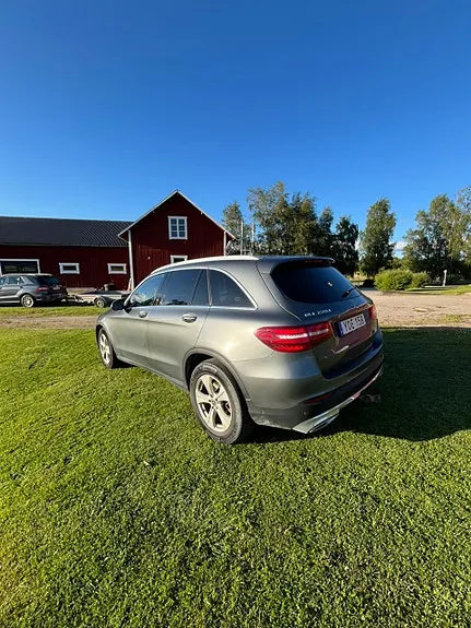 Mercedes-Benz Glc220 D 2018 photo 2