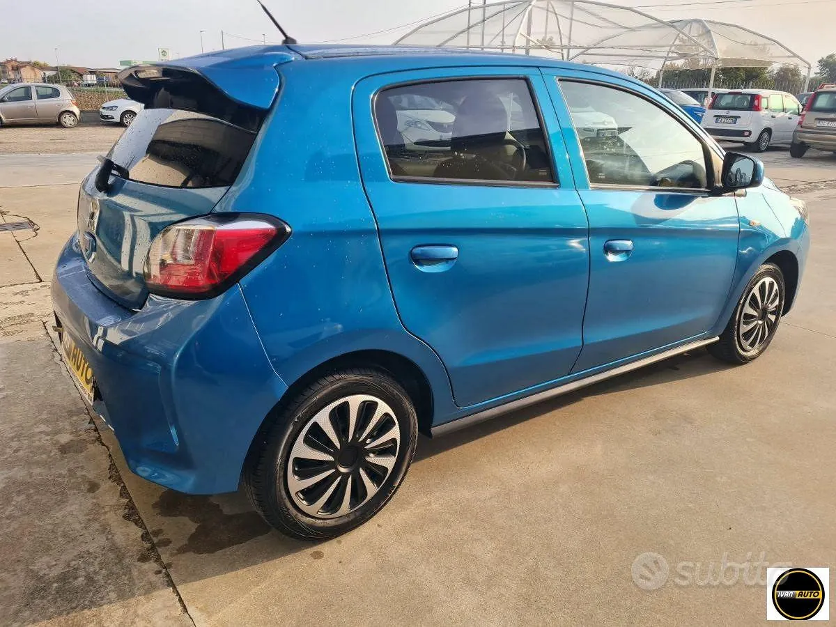 Mitsubishi Space Star 2023 photo 5