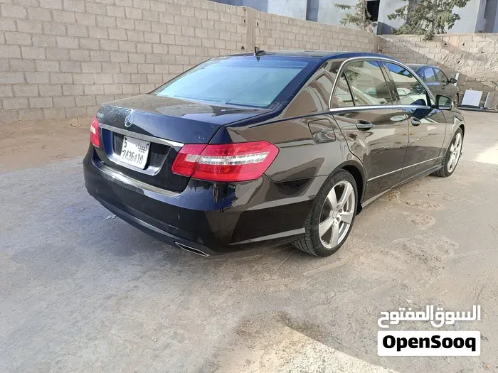 Mercedes-Benz E-Class 2011 photo 4