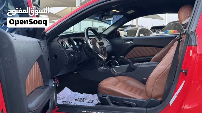 Ford Mustang 2013 photo 4